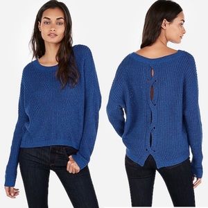 ✨EXPRESS✨ Cable Knit Split Back Sweater